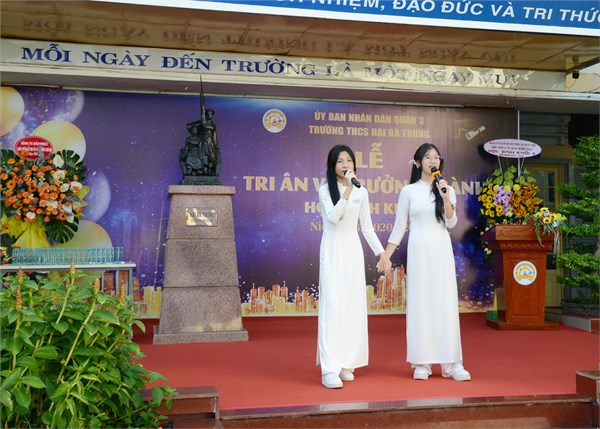 Văn nghệ lễ tri ân và trưởng thành học sinh khối 9 niên khóa 2020 - 2024