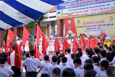 Lễ Khai giảng và phát động chủ đề công tác đội và phong trào thiếu nhi năm học 2024 - 2025
