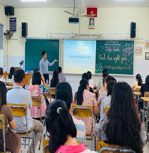 Chuyên đề “tinh hoa nghề giáo” năm 2024