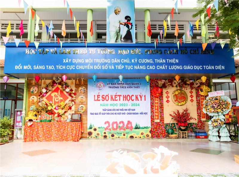 Trường THCS Kiến Thiết tổ chức Lễ Sơ kết Học kỳ 1 năm học 2023 - 2024 🌹💕🌹