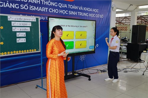 Dạy và học tiếng anh thông qua toán và khoa học sử dụng bài giảng số ismart cho học sinh thcs