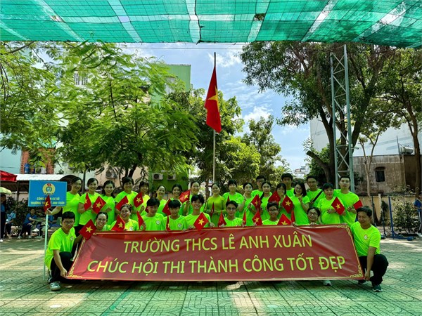 Hội thi đồng diễn  Khỏe để lao động sản xuất 