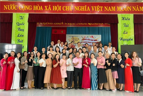 Chuyên đề âm nhạc cấp thành phố