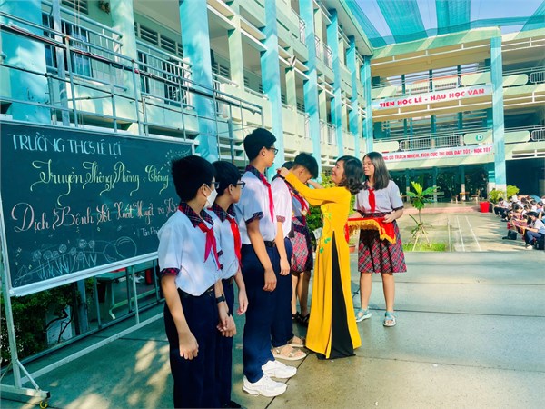 Tuyên dương học sinh đạt giải taekwondo cấp quận