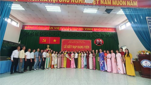 Lễ kết nạp Đảng viên mới