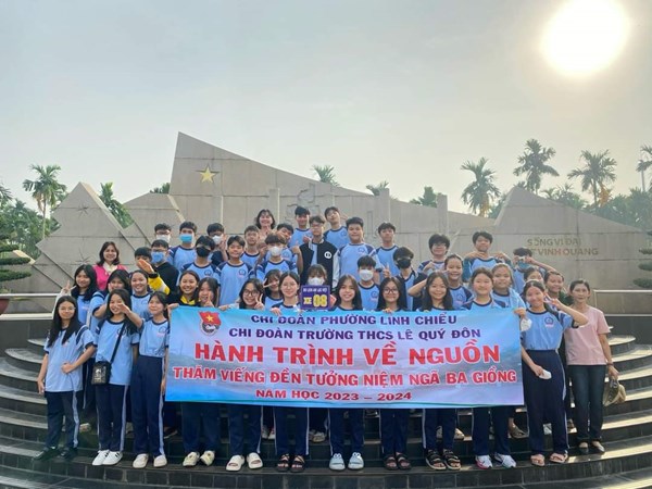 Hành trình về nguồn 2024