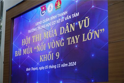 Hội thi múa dân vũ khối 9 năm học 2024 - 2025