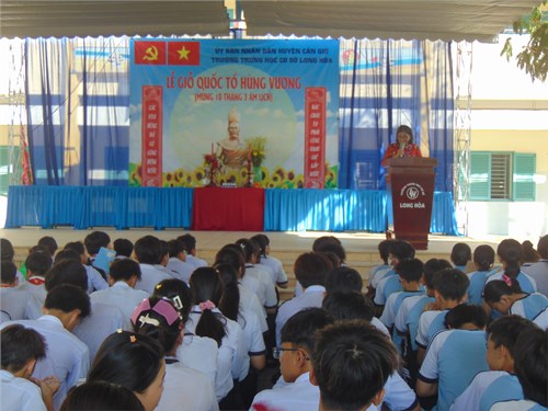 Trường THCS Long Hòa tổ chức Lễ giỗ Quốc Tổ Hùng Vương