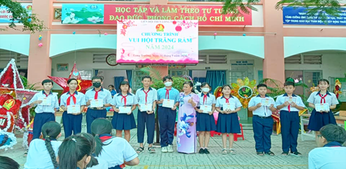 Vui Hội Trăng Rằm Năm 2024