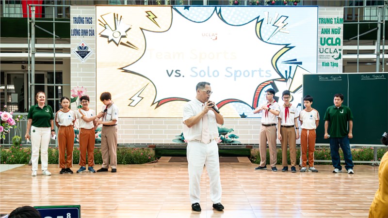 Sinh hoạt CLB Tiếng Anh trường THCS Lương Định Của