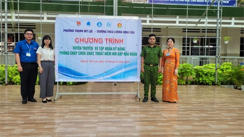 Tuyên truyền và tập huấn kỹ năng công tác phòng cháy chữa cháy và thoát hiểm khi gặp hỏa hoạn