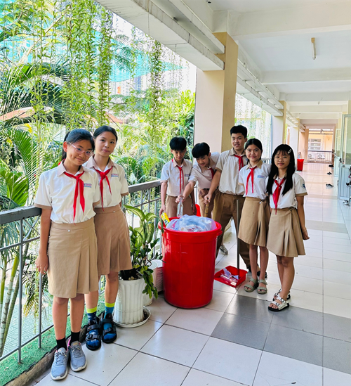 Hoạt động  Đội viên, học sinh không xả rác 