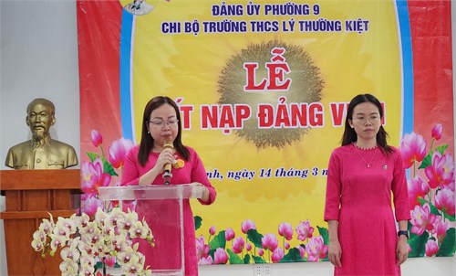 Lễ kết nạp Đảng viên mới