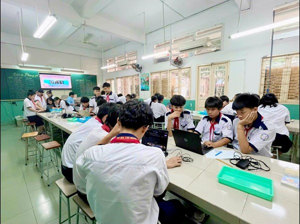 Chuyên đề cấp quận môn khoa học tự nhiên  Ứng dụng AI vào hoạt động giảng dạy môn khoa học tự nhiên 
