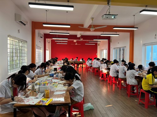 Hưởng ứng Cuộc thi  Vẽ tranh của thiếu niên, nhi đồng về Chiến thắng Điện Biên Phủ và hình ảnh Điện Biên Phủ hôm nay 