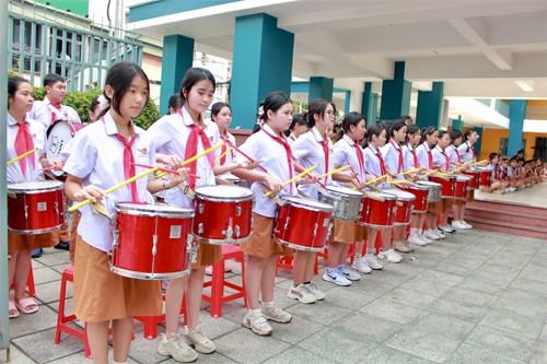 Chúc mừng thành quả của Liên Đội Giải A liên hoan  Tiếng kèn Đội ta  và giải phong trào Hội thi Nghi thức đội cấp Thành phố