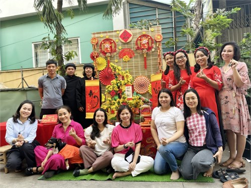 Hội Thi Làm Mai, Đào Tết, Viết Thư Pháp. Do Liên Đoàn Lao Động Tổ Chức Mừng Xuân 2024.