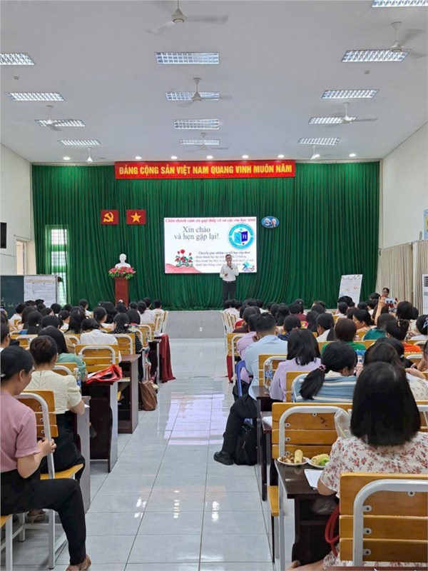 Tổ văn thao giảng quận và thực hiện chuyên đề quận tháng 11 năm học 2024 - 2025