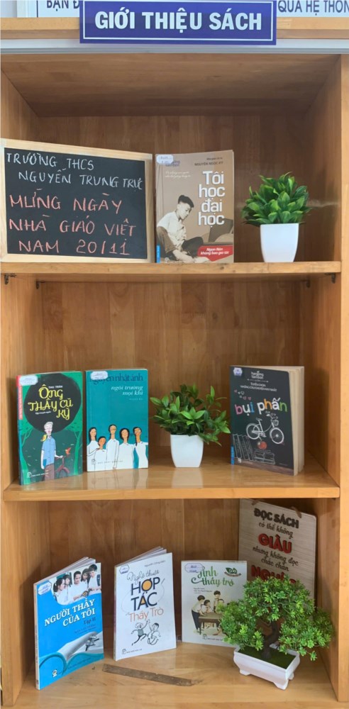 Giới thiệu Sách Tháng 11 với chủ đề:  Mừng ngày Nhà giáo Việt Nam 20/11 