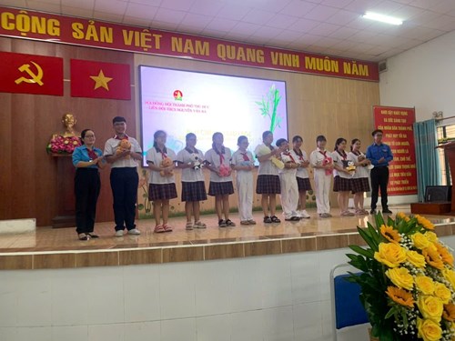 Đại hội Liên đội trường THCS Nguyễn Văn Bá, nhiệm kì 2024 - 2025