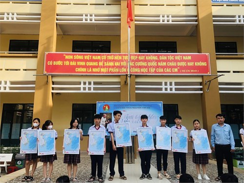 Công trình măng non kỷ niệm 70 năm chiến thắng Điện Biên Phủ