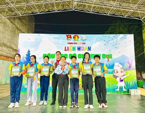 Liên đội THCS Nguyễn Văn Bá tham gia “Liên hoan câu lạc bộ chỉ huy đội năm học 2023 – 2024”