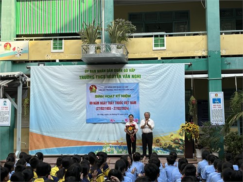 Sinh hoạt dưới cờ ngày 26 tháng 02 năm 2024 - Sinh hoạt kỷ niệm  69 năm ngày Thầy thuốc Việt Nam (27/02/1955-27/02/2024) 