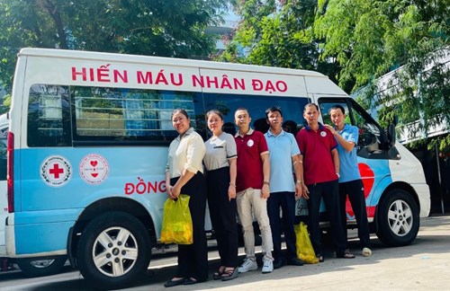 Hiến máu nhân đạo - Nghĩa cử cao đẹp của cán bộ, giáo viên, nhân viên trường THCS Nguyễn Văn Nghi