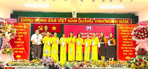 Đại hội Chi Bộ Trường THCS Phan Sào Nam nhiệm kỳ 2025 - 2027