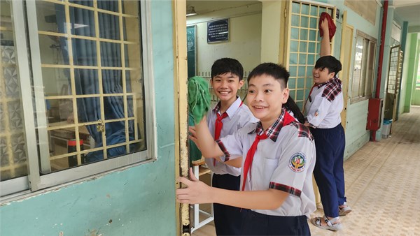 Cùng vì Ngôi trường Xanh - Sạch - Đẹp!!! Thầy trò ta cùng chung tay nào!!!