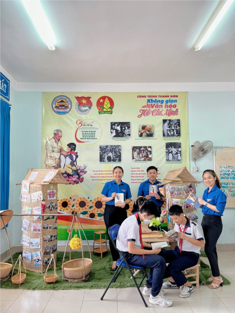 <a href="/hoat-dong-doan-doi/1842024/ctfull/99801/653419">❤️❤️ 18/4/2024 ❤️❤️</a>