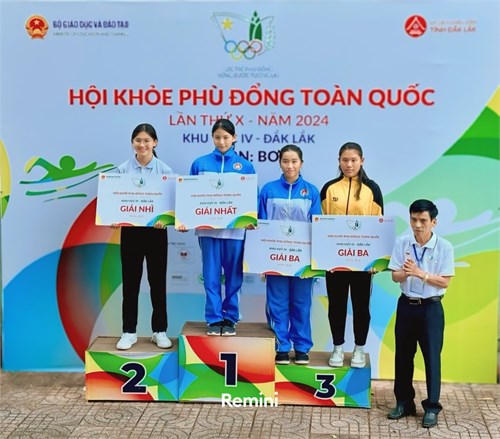 Chúc mừng em Nguyễn Lưu Lam Hạ - Lớp 9/9 đạt Giải ba môn Bơi, cự ly 50m ngửa Hội khỏe Phù Đổng toàn quốc năm 2024