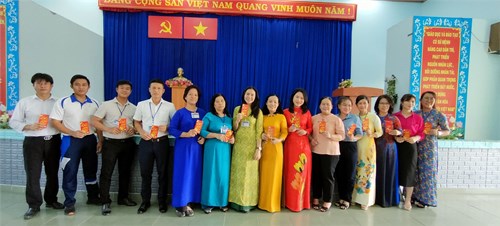 Họp mặt đầu năm xuân Giáp Thìn năm 2024