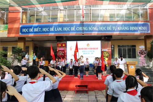 Liên Đội trường THCS Tôn Thất Tùng tổ chức  Đại Hội Cháu Ngoan Bác Hồ  và Khen thưởng các em học sinh đạt thành tích học sinh xuất sắc và học sinh giỏi, năm học 2023-2024