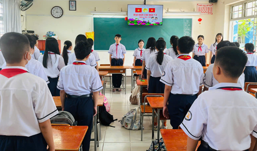 Về tổ chức Đại hội Chi đội các khối lớp buổi sáng