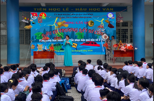 Về vận động gây quỹ  Bầu ơi! thương lấy bí cùng  cùng đồng bào miền bắc khắc phục hậu quả bão số 3 Yagi