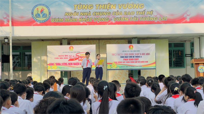 Sinh hoạt chủ đề tháng 3 - Phan Đình Giót - Anh hùng lấy thân mình lắp lỗ châu mai