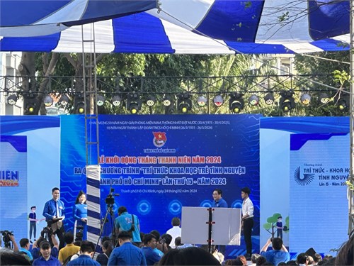 Học sinh trường THCS Văn Thân tham gia hoạt động Lễ khởi động Tháng Thanh niên năm 2024 trên địa bàn Quận 6