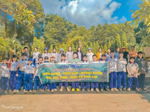 Tham quan ngoại khoá: Nhà tù Phú Lợi - Khu du lịch Đại Nam