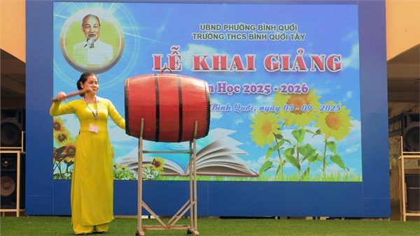 Lễ Khai Giảng Năm Học 2025 – 2026 Và Hành Trình 20 Năm Thành Lập Nhà Trường (2005-2025)