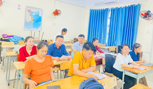 Sinh hoạt chuyên môn lần 1 tháng 1 tổ toán