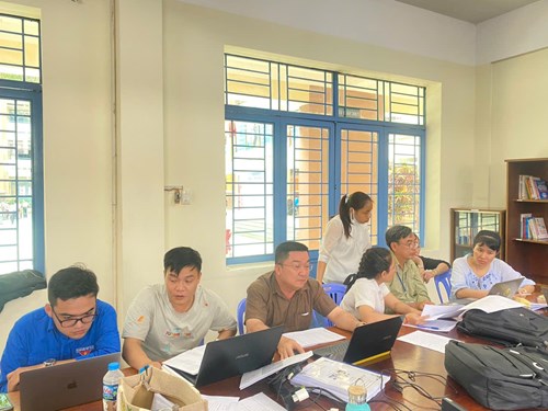 Sinh hoạt chuyên môn tháng 12 tổ toán