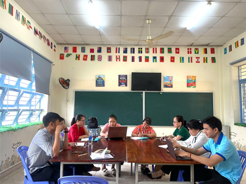 SINH HOẠT CHUYÊN MÔN TỔ TIẾNG ANH Tuần 4, Năm học 2025–2026