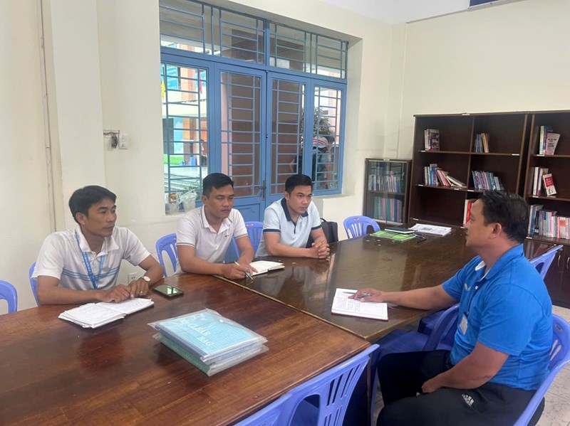 Tổ giáo dục thể chất họp tổ chuyên môn lần 5