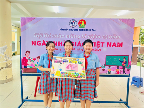 Các hoạt động chào mừng kỷ niệm 43 năm ngày nhà giáo việt nam 20/11 năm học 2025 - 2026