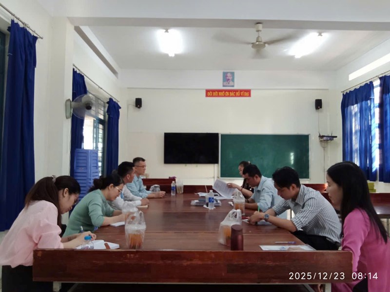 Dấu ấn một buổi sinh hoạt chuyên môn nghiêm túc, đổi mới và hướng tới chuyển đổi số
tổ công nghệ – tin học trường thcs bình tân