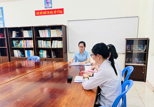 Sinh hoạt chuyên môn tháng 12 – lần 2 tổ giáo dục công dân