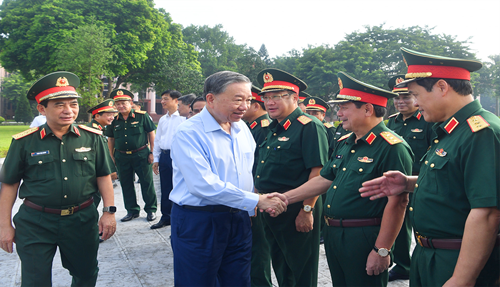 Quân đội nhân dân Việt Nam phát huy sức mạnh tổng hợp, xây dựng tiềm lực chính trị, tinh thần và tiềm lực quân sự, đáp ứng yêu cầu sự nghiệp xây dựng và bảo vệ Tổ quốc Việt Nam xã hội chủ nghĩa trong thời kỳ mới.