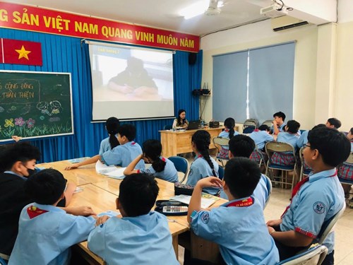 Hội thi gvcn giỏi cấp trường - lớp 6.8
hãy sống tử tế và biết chia sẻ - lan tỏa yêu thương