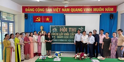 Hội thi giáo viên chủ nhiệm giỏi cấp trường
vòng 2 - trình bày biện pháp giáo dục